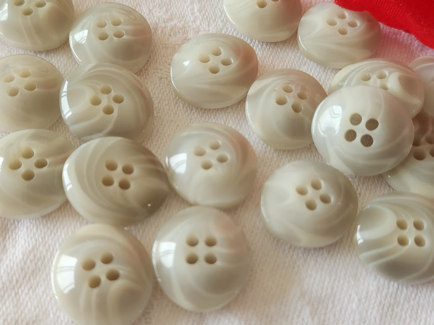 Lot 10 boutons vintage ovale gris veiné épais 1,7 cm sur 1,5 cm ref 3948