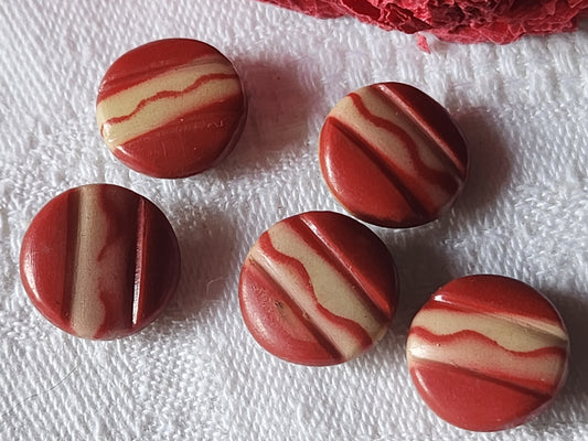 Lot 5  boutons anciens en celluloid  art deco  1,3 cm ref 2149