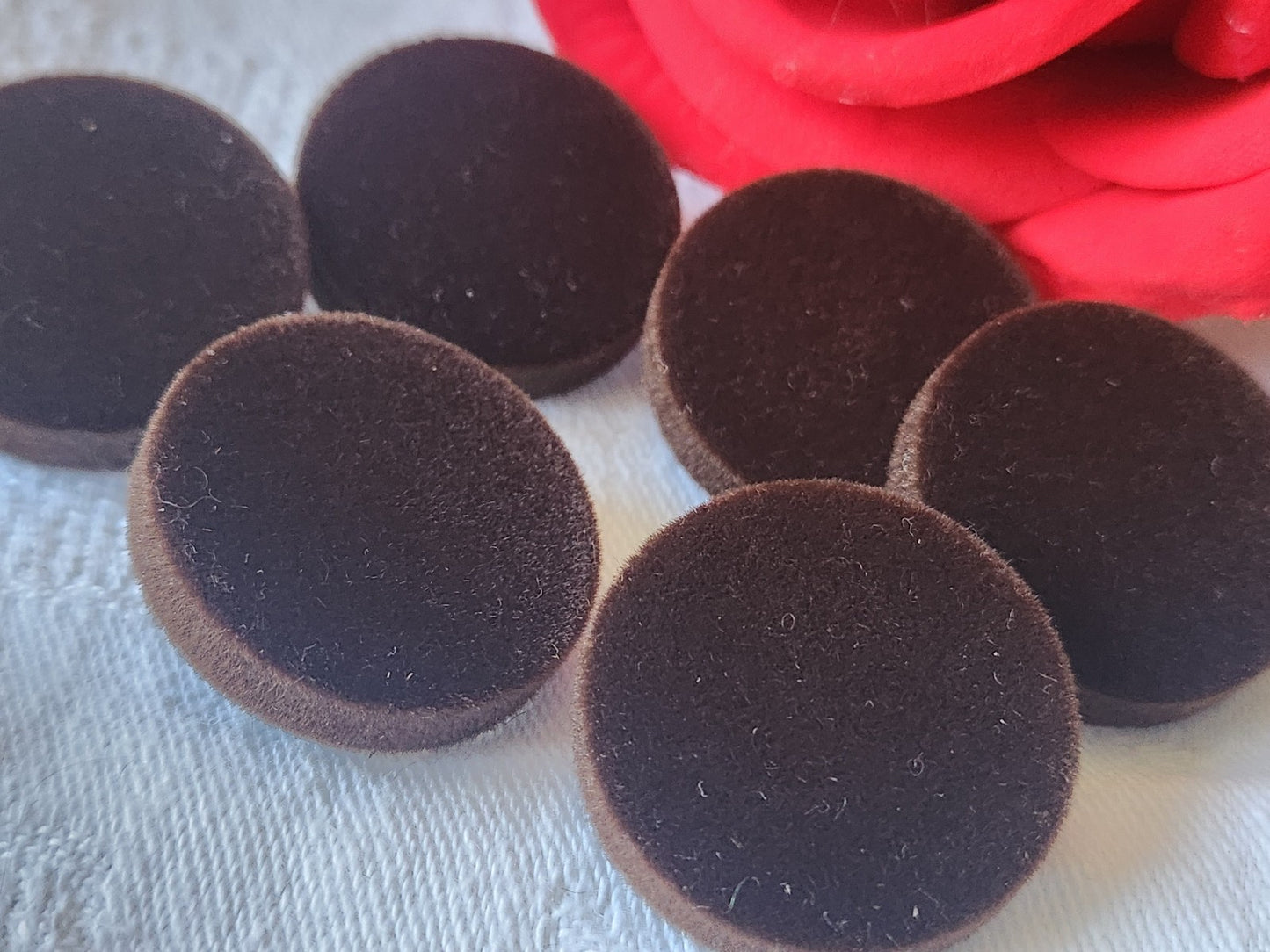 Lot 6  gros boutons vintage daim marron  épais parurier 2,8 cm ref 494