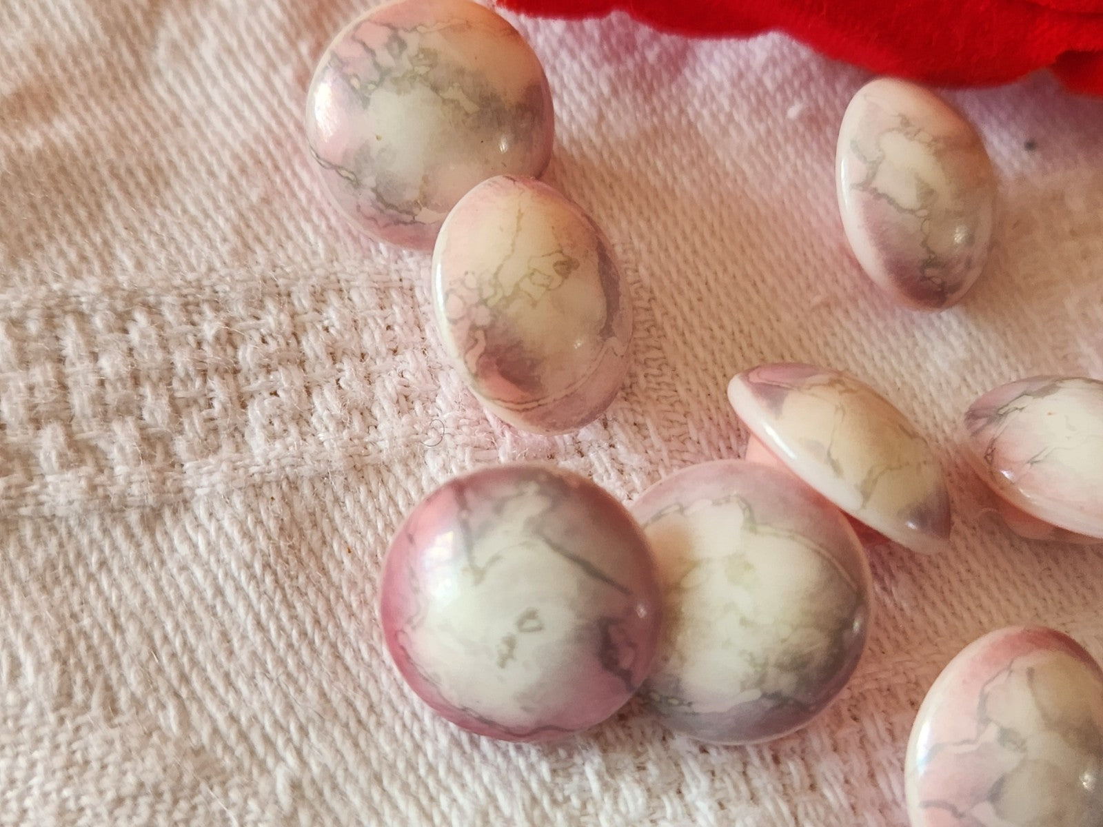 Lot 5 boutons vintage en verre rose gris 1,3 cm 13 mm pied ancien ref 6449