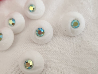 Lot 6 boutons vintage en verre blanc avec strass mordoré vert  1,3 cm ref 6365