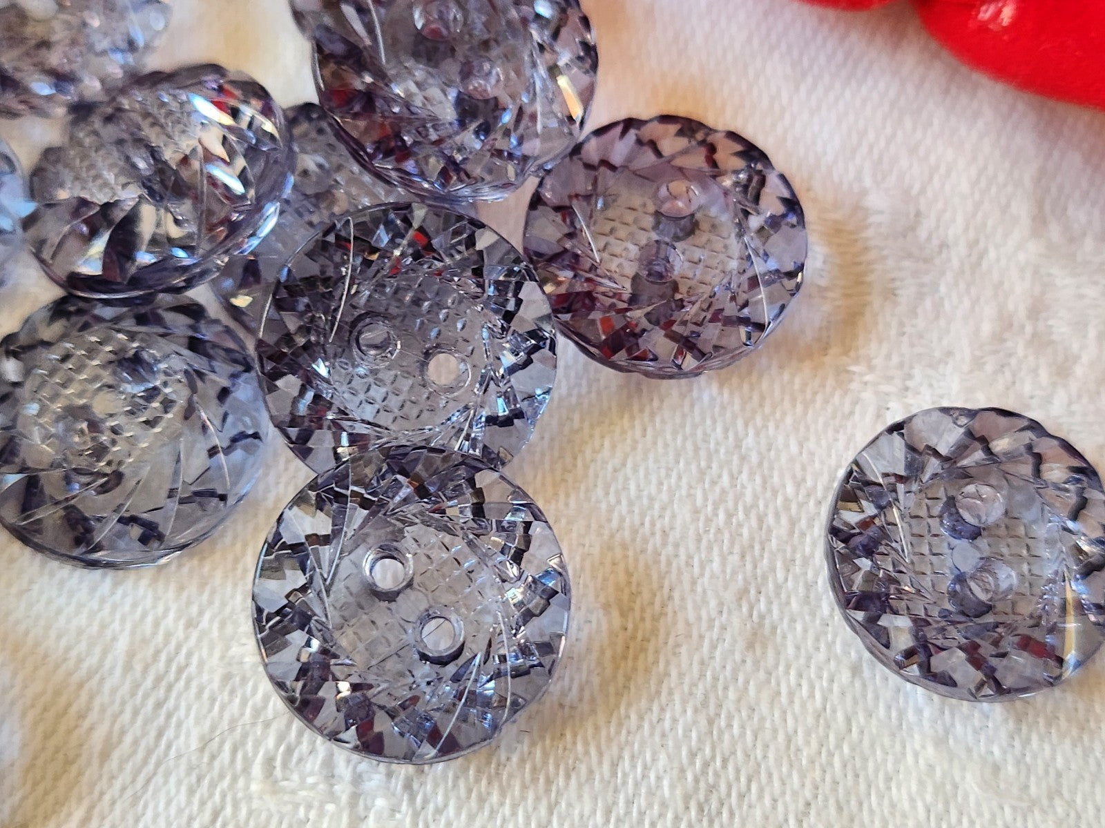 Lot 15  boutons bleu transparent acrylique 1,5 cm ref 1732