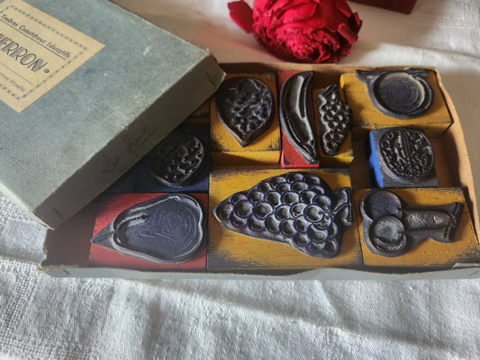 Lot 12 tampons vintage ecole collection boite fruit