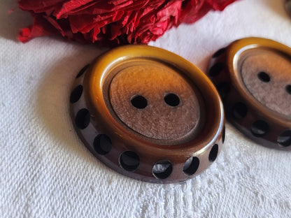 Duo gros boutons vintage marron camel ajouré 4 cmref 1329