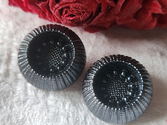 Duo boutons anciens en verre gris foncé  vintage pied  1,8 cm G11H