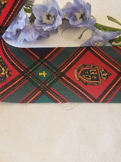 Large galon ruban  ancien ecossais blason armoirie  2 métres sur 6,7 cm B9
