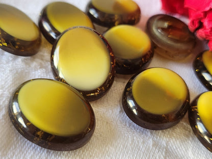Lot 5  boutons vintage à pied  ovale vert paillette 1,8 sur 2,2 cm ref 5466