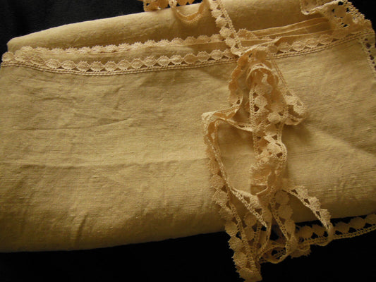 Nappe ancienne toile lin bi dentelle à finir de coudre 1 m 50 sur 1 m 95 B4