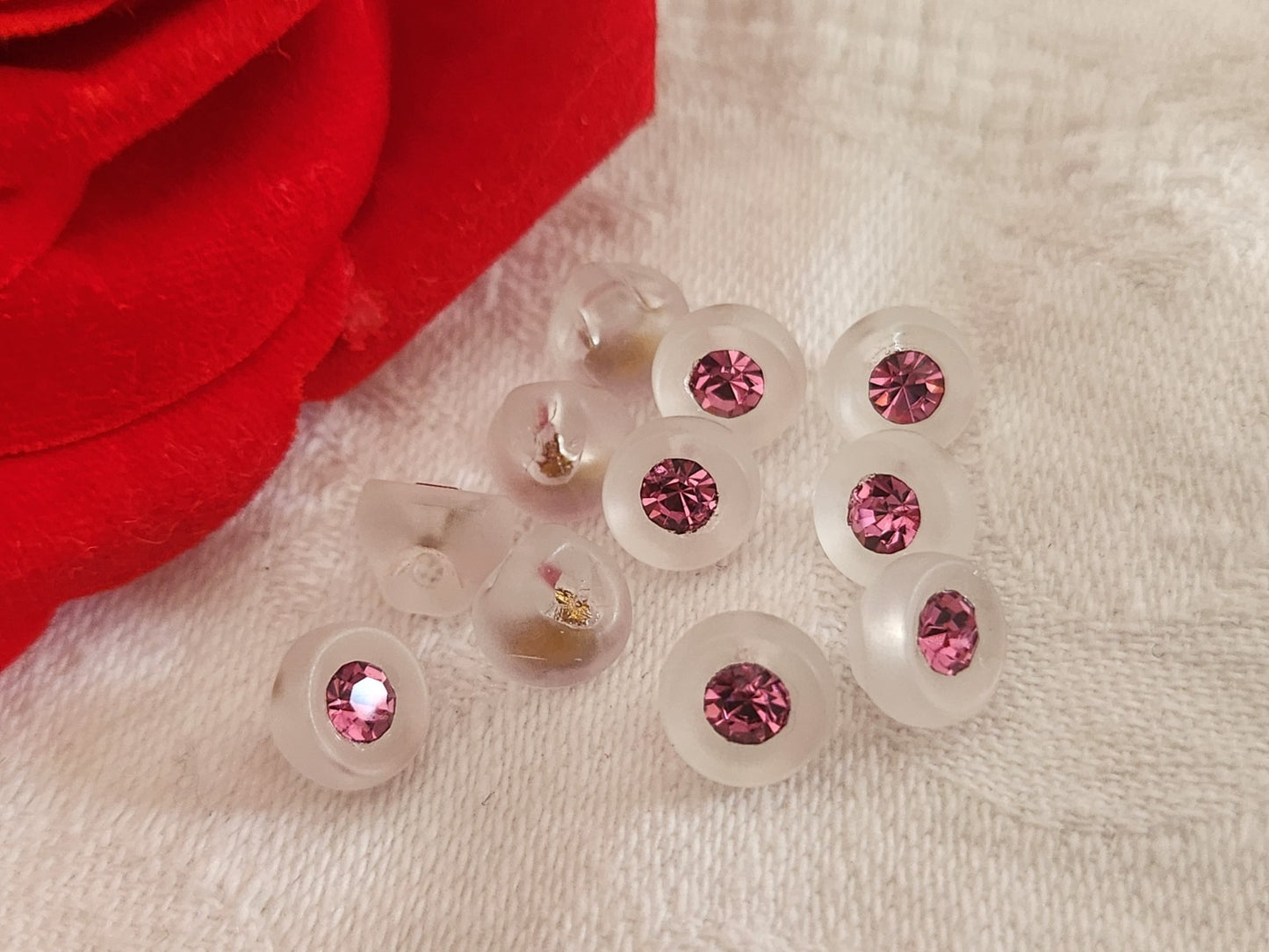 Lot 6 minuscules bouton en verre noir strass rose vintage 0,7/08 cm ref 6363