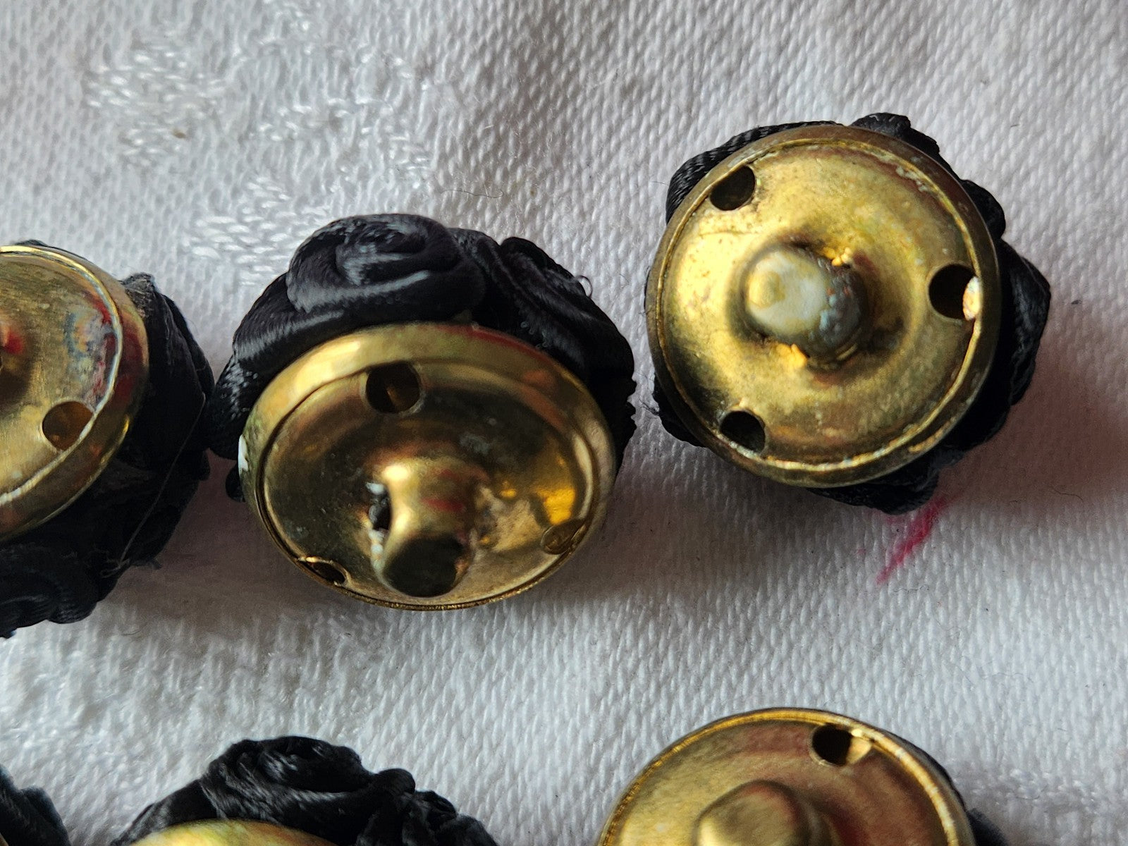 lot 6 boutons vintage noir passementerie fleur pied 1,8 cm ref 3554