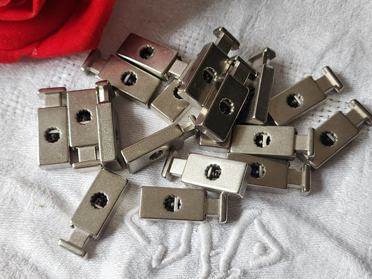 Lot 5 stop cordons en métal taille  ouvert 2,6 cm année 90 ref 5711