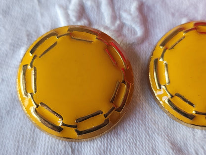 Duo gros boutons vintage en métal jaune trés leger 2,9 cm ref 3909