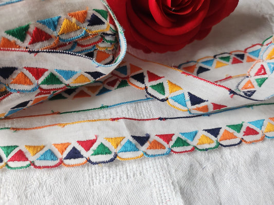 Galon vintage large feston multicolore arlequin 2 métres 90  sur 2,2 cm A2