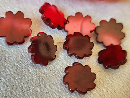Collection lot 8  boutons vintage en nacre  prune 1 et 1,2 cm spirale ref6094