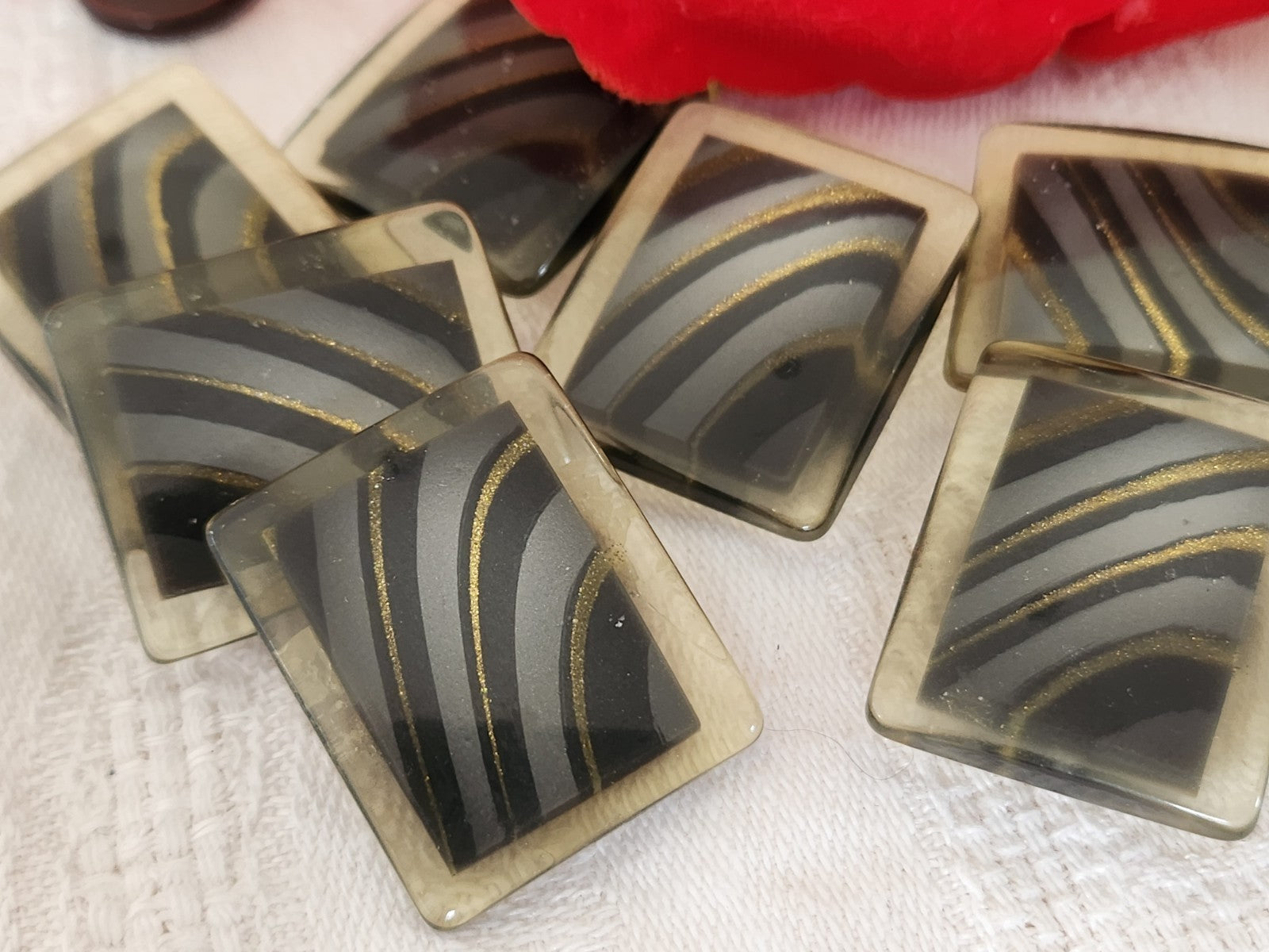 lot 6 gros bouton vintage inclusion gris rectangle 2,1 sur 2,6 cm ref 5955