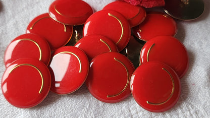 Lot 6 boutons vintage en métal emaillé rouge superbe  2,2 cm ref 2461