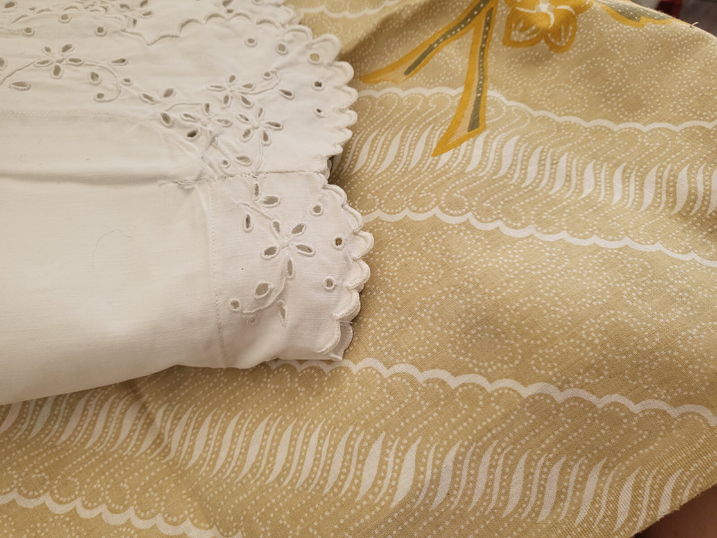Ancien coupon de tissu vintage marron fleur bleu kitch 1 m 32 sur 1 m 80 B6