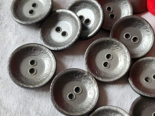 Lot 7 gros  boutons vintage gris argenté 2,8 cm ref 5303