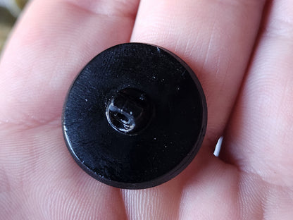 Gros bouton ancien en verre noir contraste mat lumineux 2,2 cm D9R
