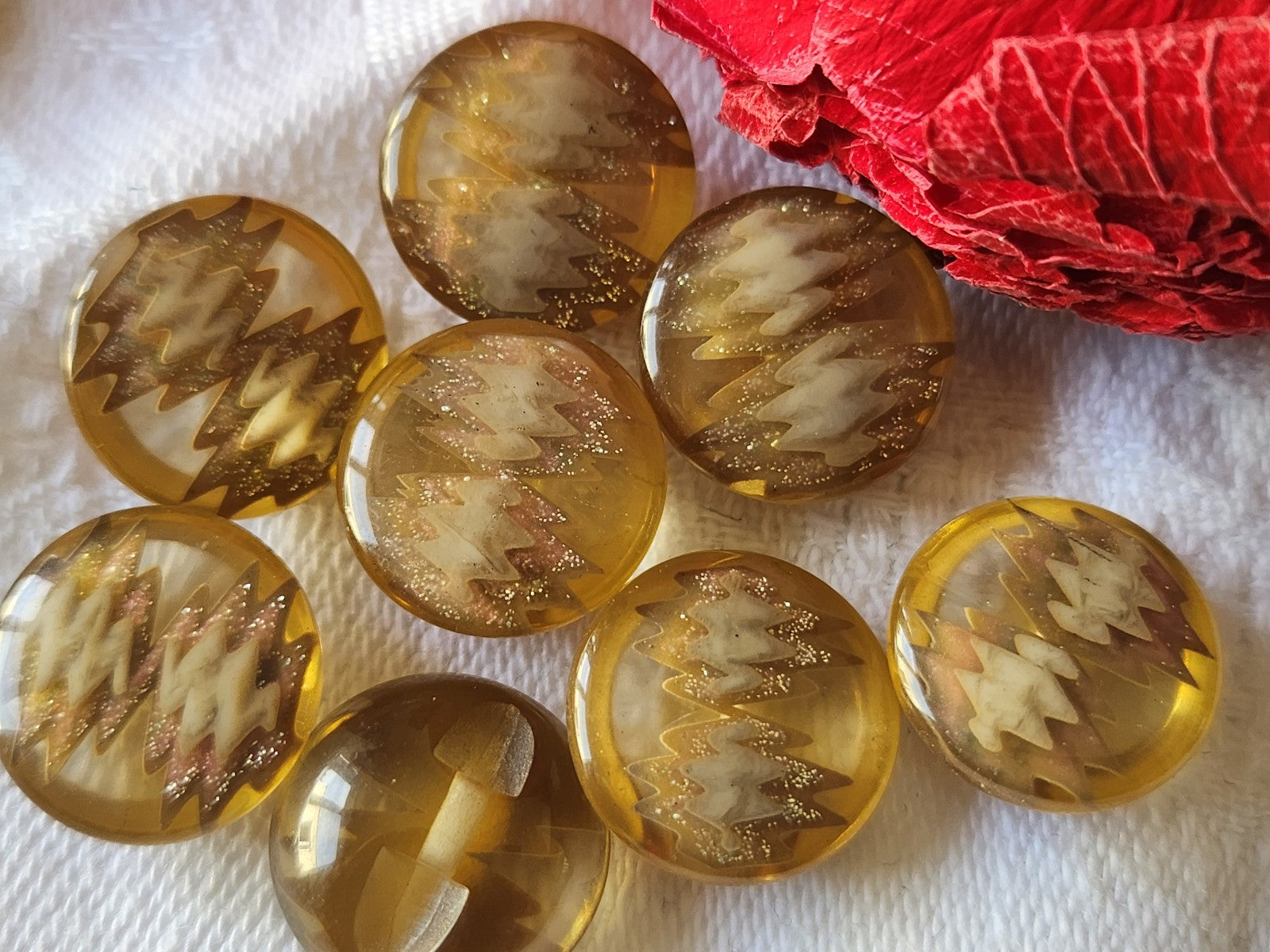 Lot 8 boutons vintage marron inclusion paillette pied 1,4 cm ref 3756