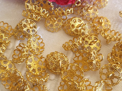 Lot 12 boutons en métal filigrané à strasser perler cr atelier styliste T17