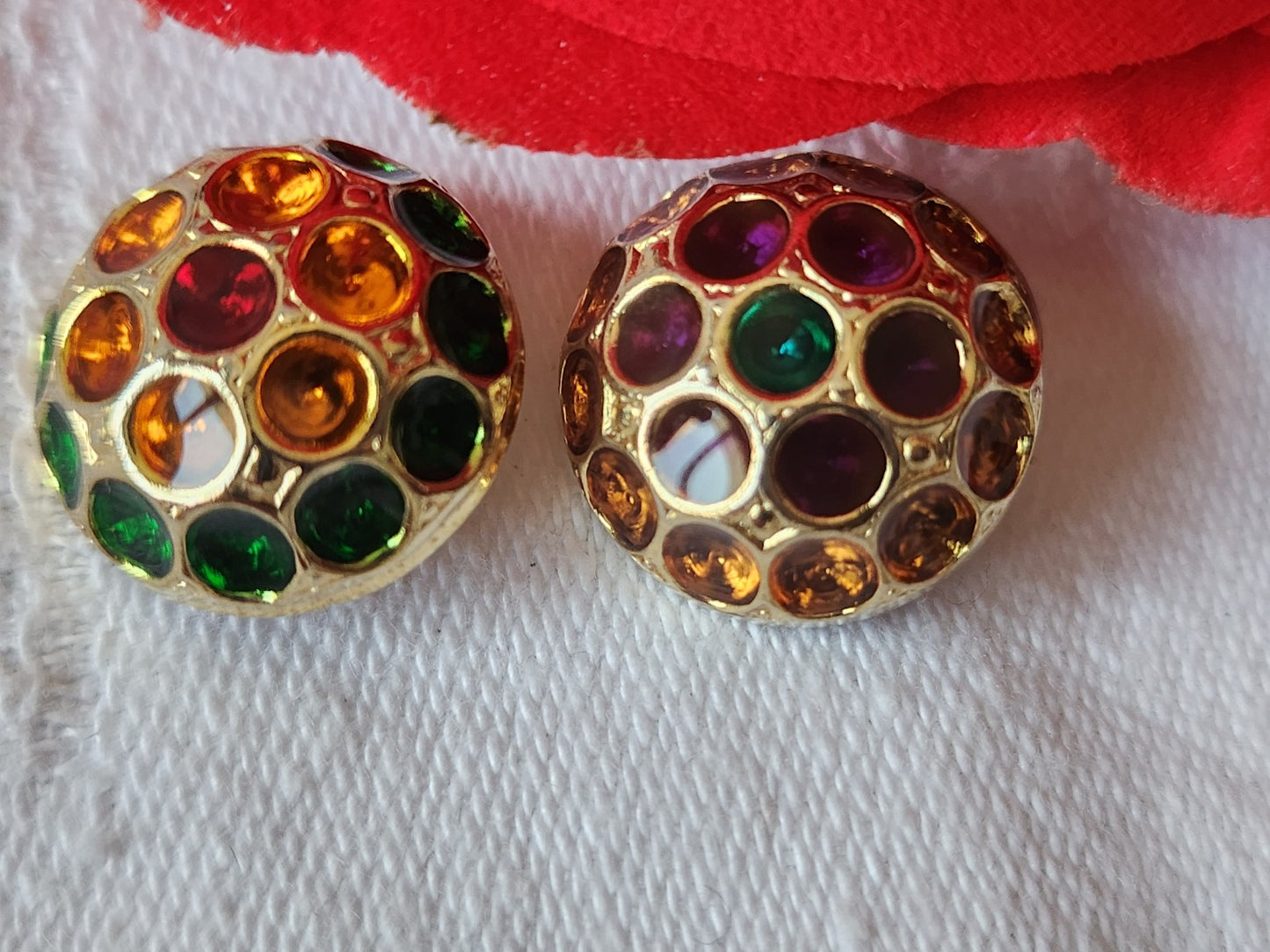 Duo boutons vintage effet strass metal doré 1,6 cm pied bijoux G17J