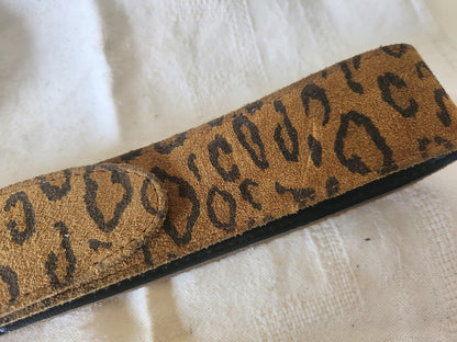 Ceinture ancienne vintage leopard daim marron 80 cm à 90 cm A4