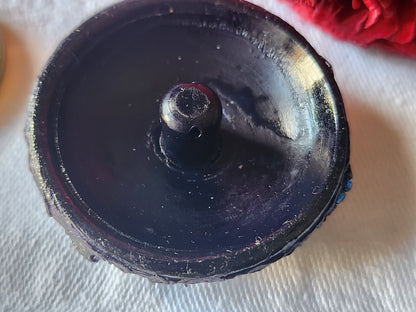 Enorme bouton vintage bleu chaine perlé  pied 4,3 cm ref 2644