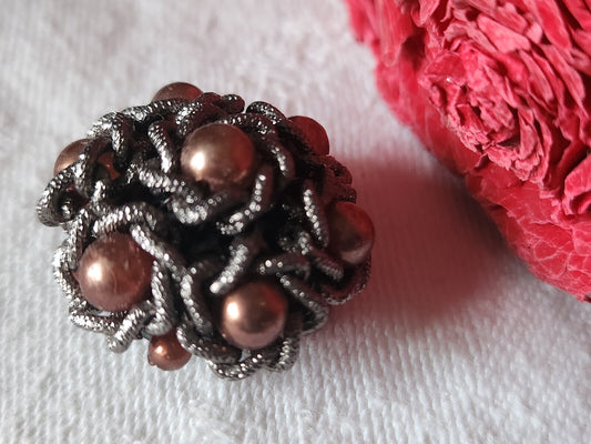 Bouton vintage parurier haute couture pourtour perlé 2,4 cm ref 1722