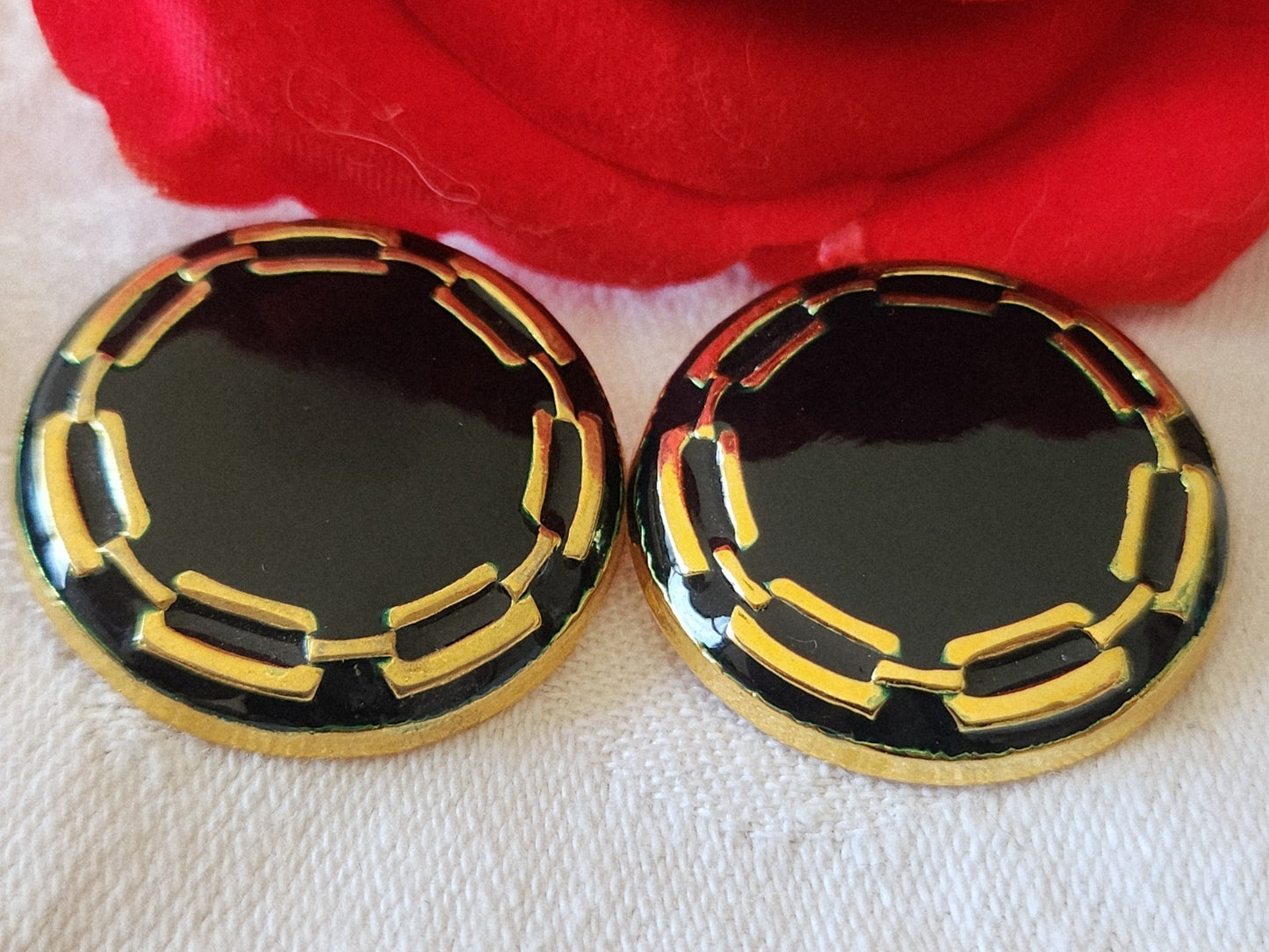 Duo gros boutons vintage en métal bleu quasi noir  trés leger 2,9 cm ref 3856