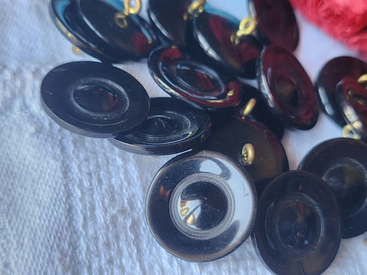Lot 8 boutons anciens noir à pied en métal 1,9 cm ref 392
