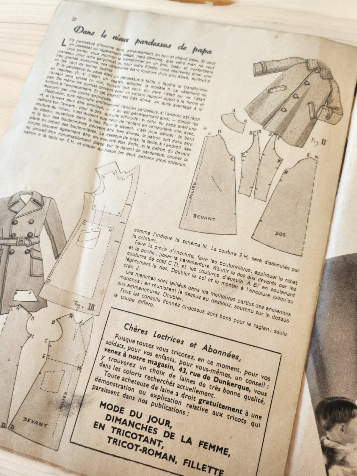 Mode du jour 1939 n°971 deux tissus c chic  robes garnies de tricot