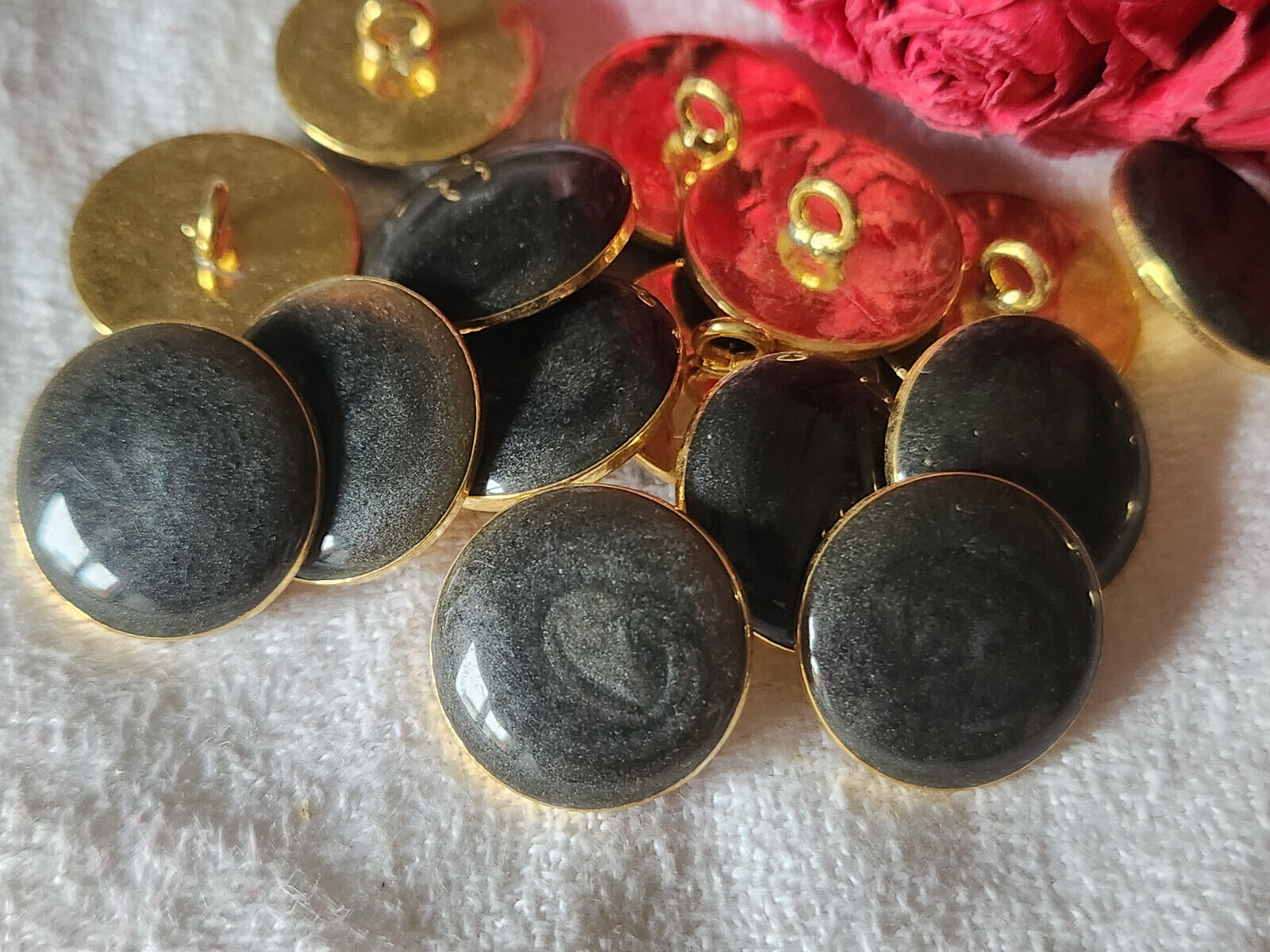 Lot 7 boutons vintage en métal coeur gris satiné à  pied 1,6 cm ref 4918