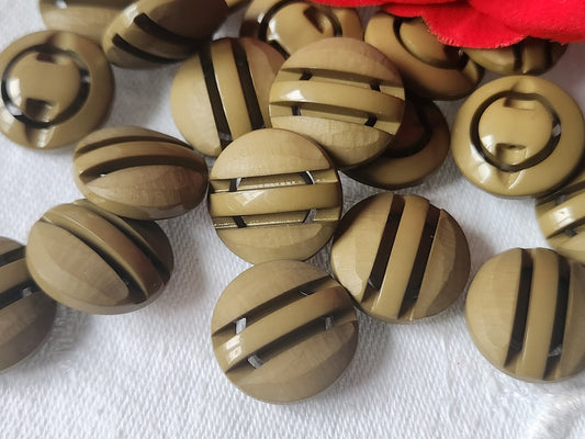 Lot 10 boutons vintage marron ajouré pied 1,7 cm ref 1120