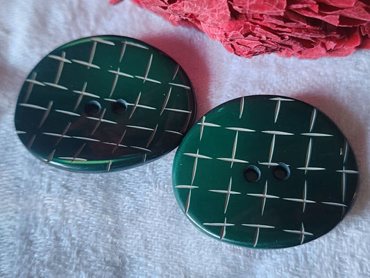 Duo g ros bouton vintage  vert trous ovale 3,8 cm sur 2,8 cm ref 5732