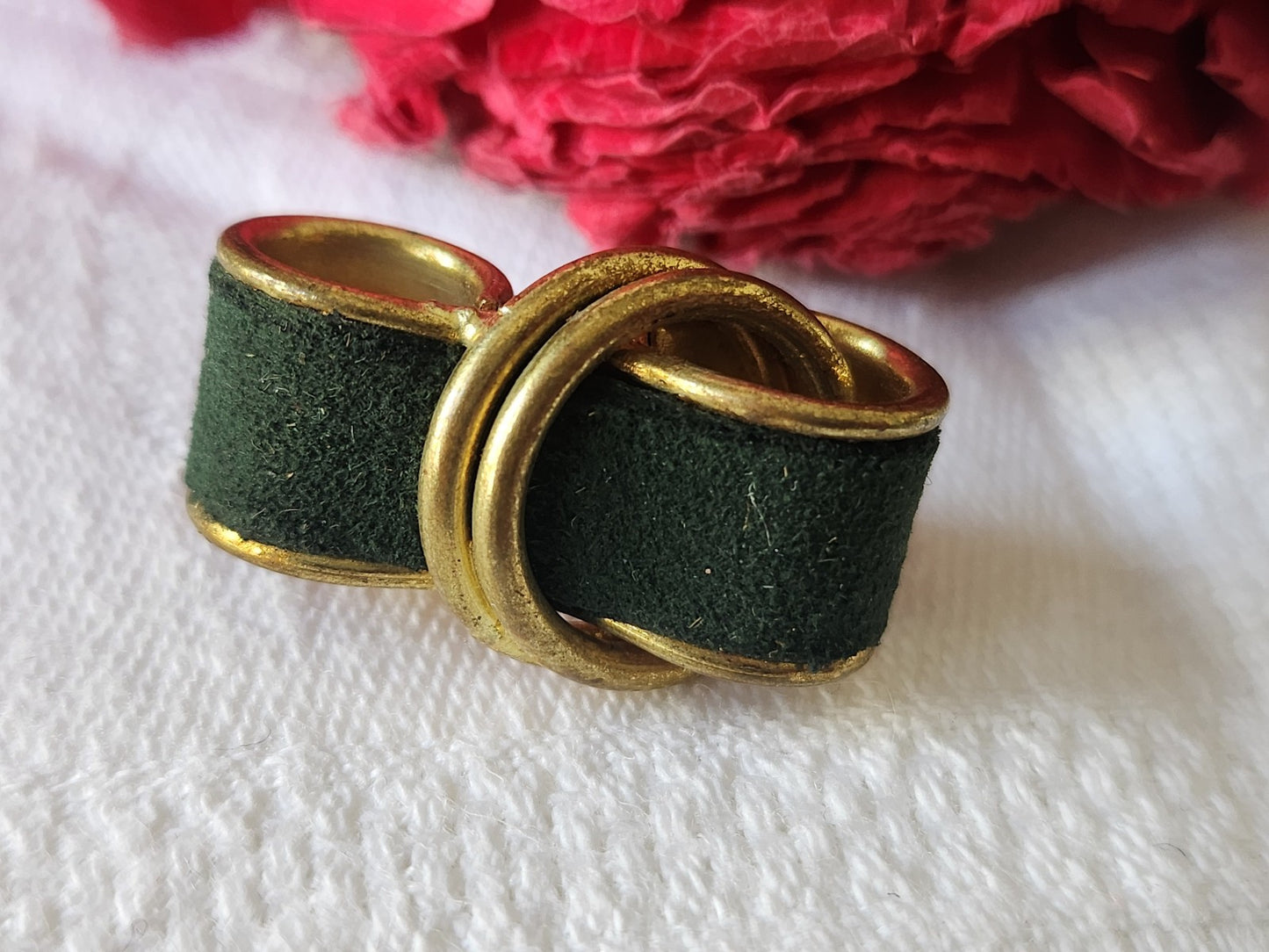 Collection bouton ancien en métal ornement parurier vert 2,6 cm G14K
