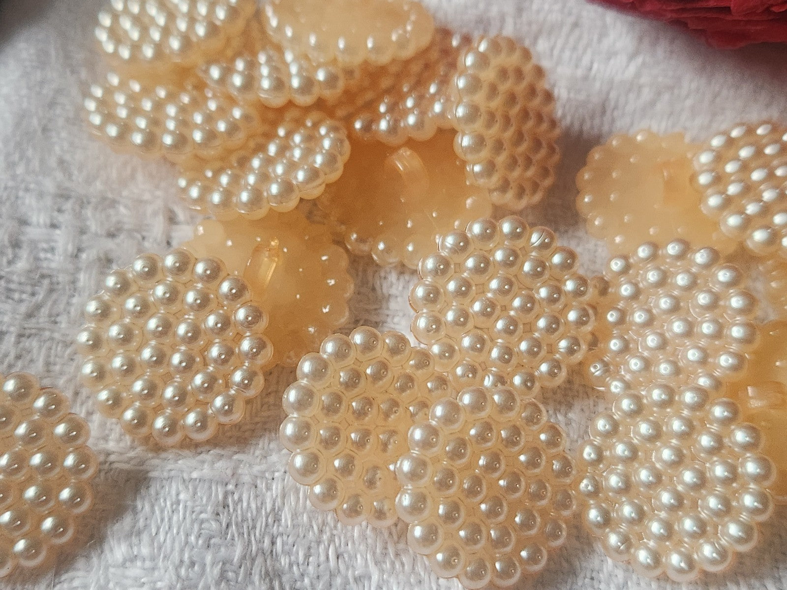 Lot 20 petits boutons vintage satiné orange texturé 1,4 cm pied ref 2531