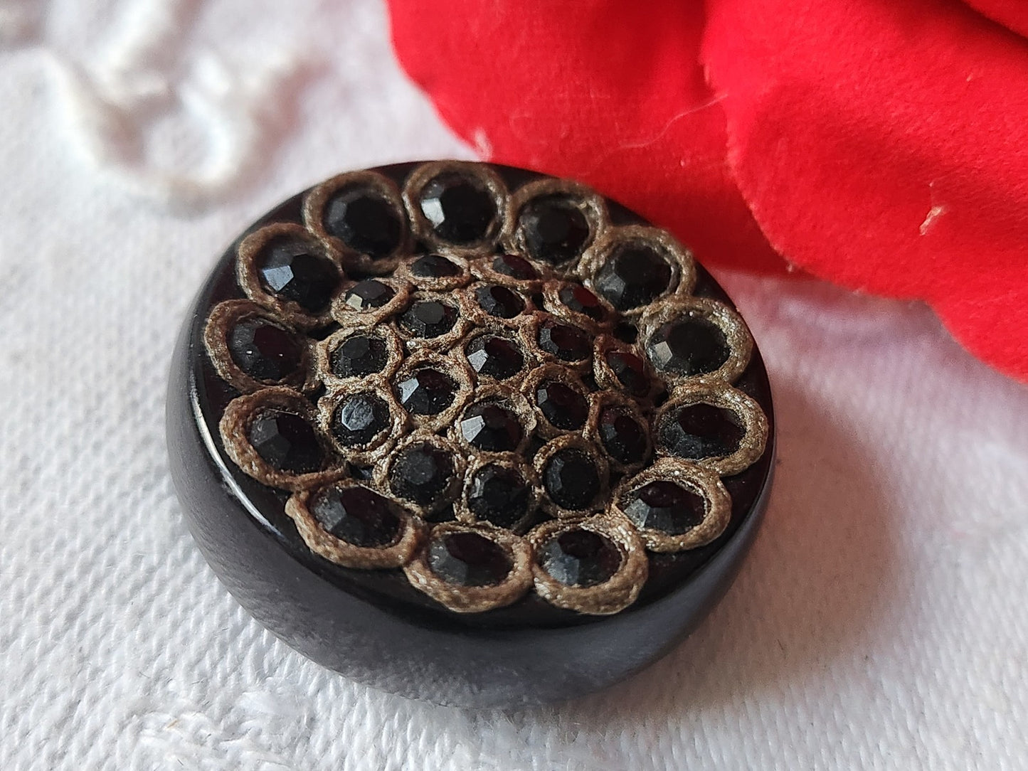 Bouton vintage parurier collection resine strass noir bijoux  2,7 cm D13Q