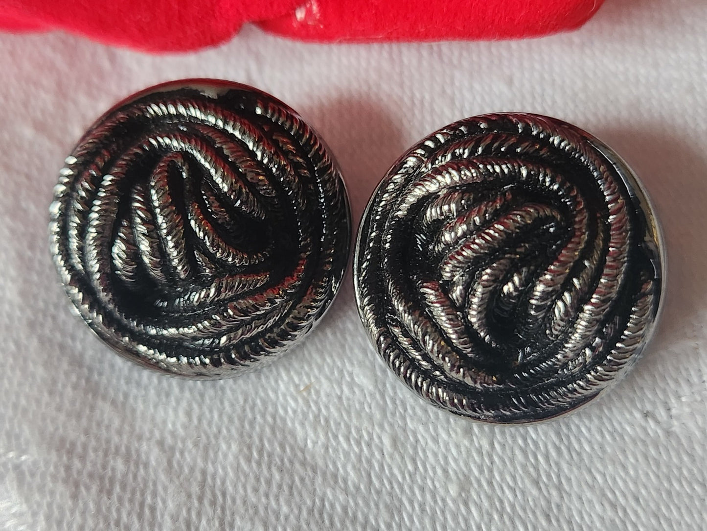 Duo boutons vintage  en verre noir argenté pied  2,2 cm G14F