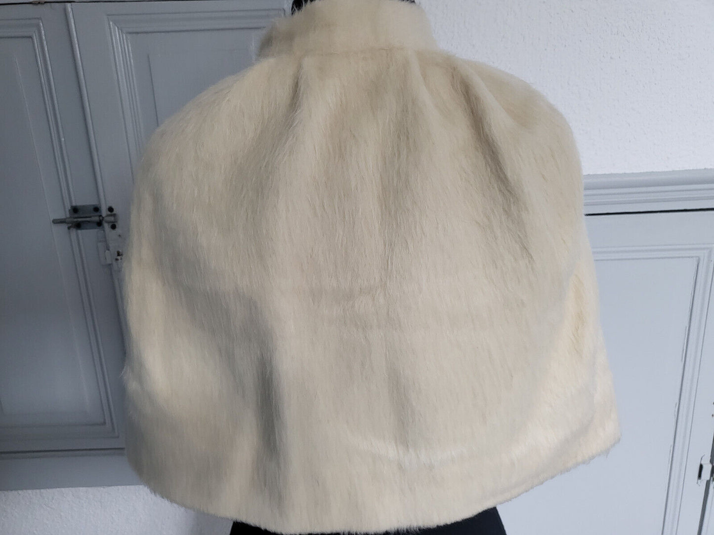 Etole ancienne vintage cape dessus d'épaule petite taille femme 34 crème B5