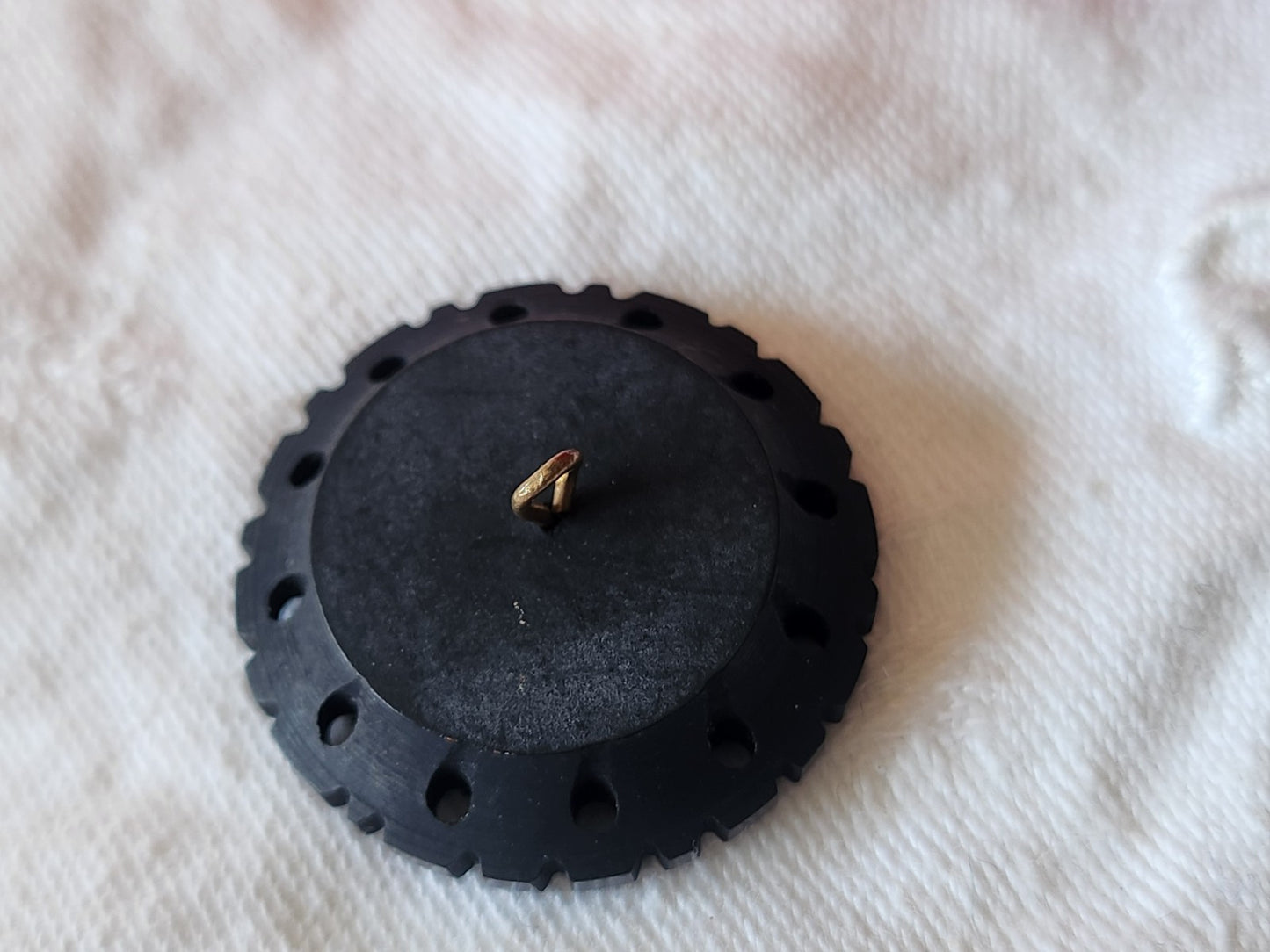 Gros bouton ancien collection bleu ajouré  original pied  3 cm G4J