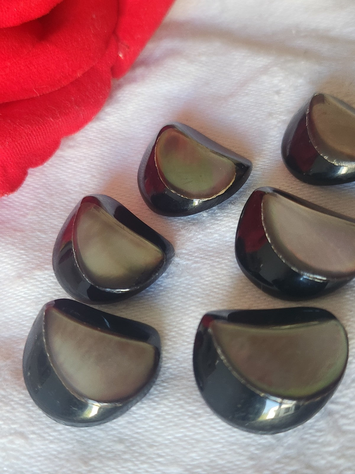 Lot 6 boutons anciens coeur en nacre originaux 1,9 cm ref 6165