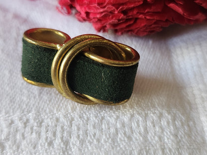 Collection bouton ancien en métal ornement parurier vert 2,6 cm G14K