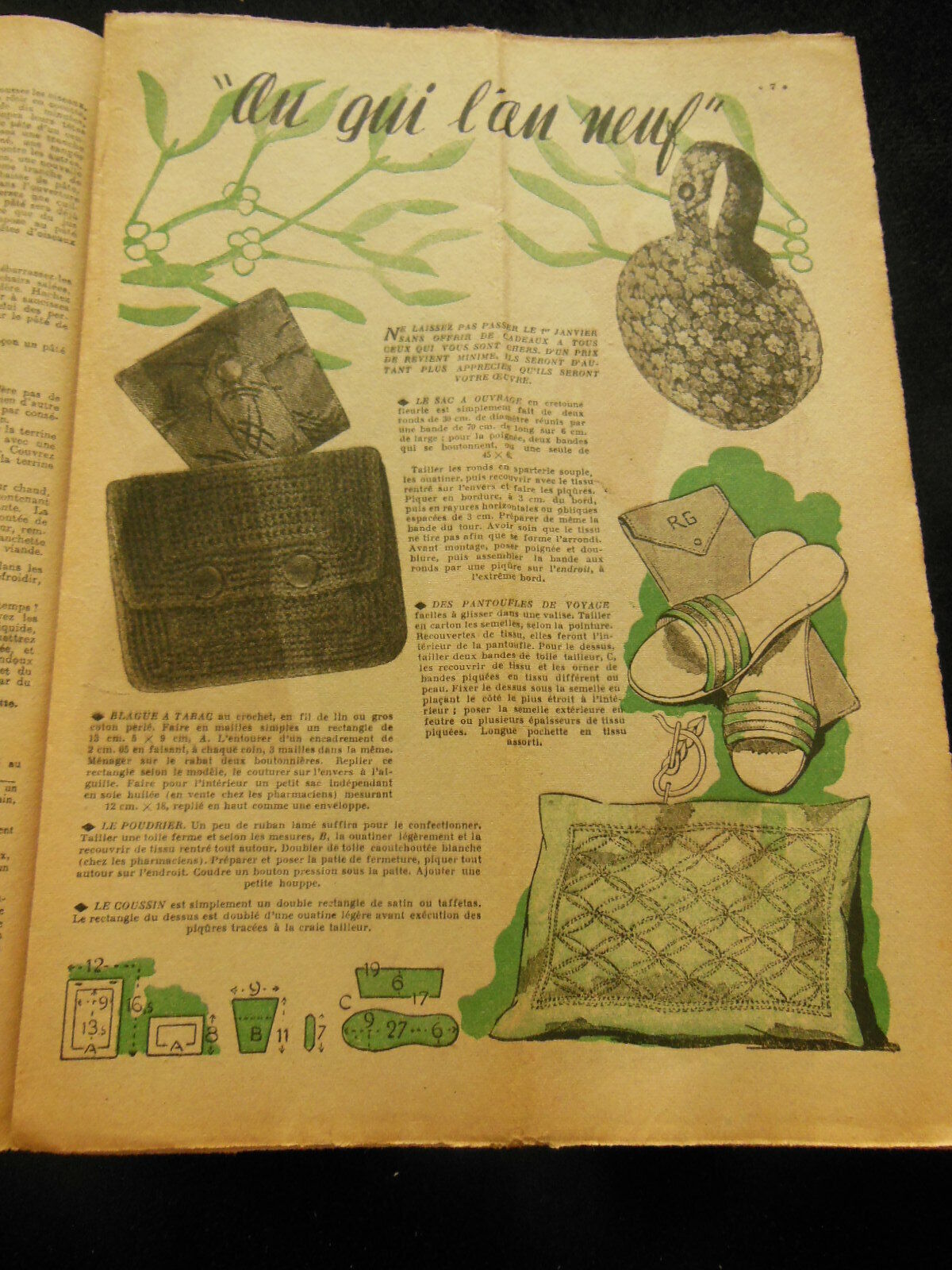 Le petit echo de la mode 1948 n°52 brodez des Bruyeres  parapluies modernes