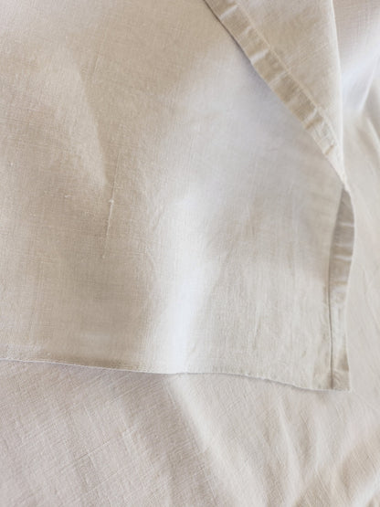 Ancien drap  monogramme AC  205 cm sur 280 cm B7