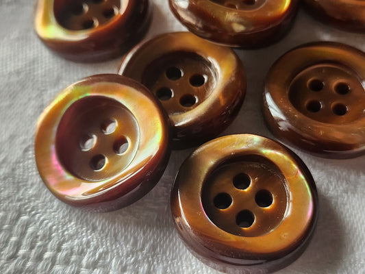 Lot  6 gros boutons anciens en nacre marron épais 2,4/2,5 cm lourd ref  4758