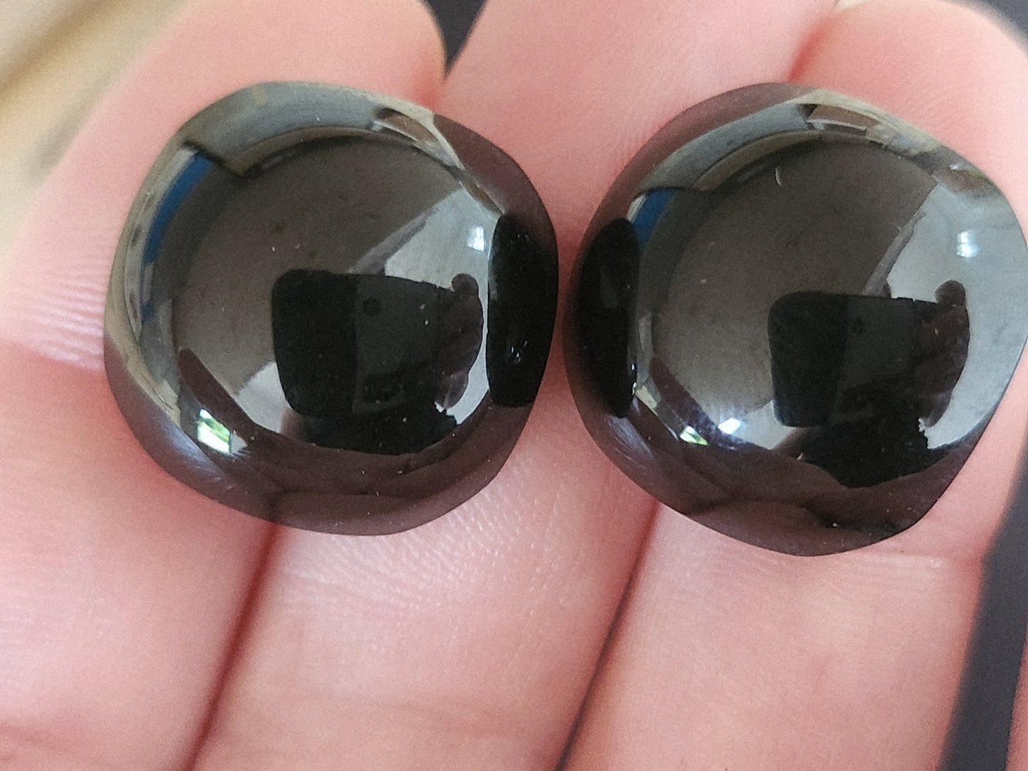 Lot 6 jolis boutons vintage noir lumineux pied 2 cm ref 3860 original