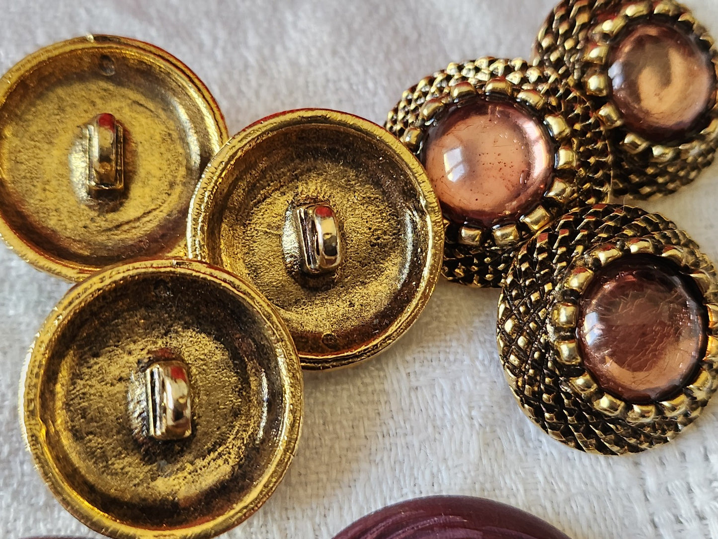 Lot 6 boutons vintage  métal coeur rose doré 2,2 cm pied  ref 973