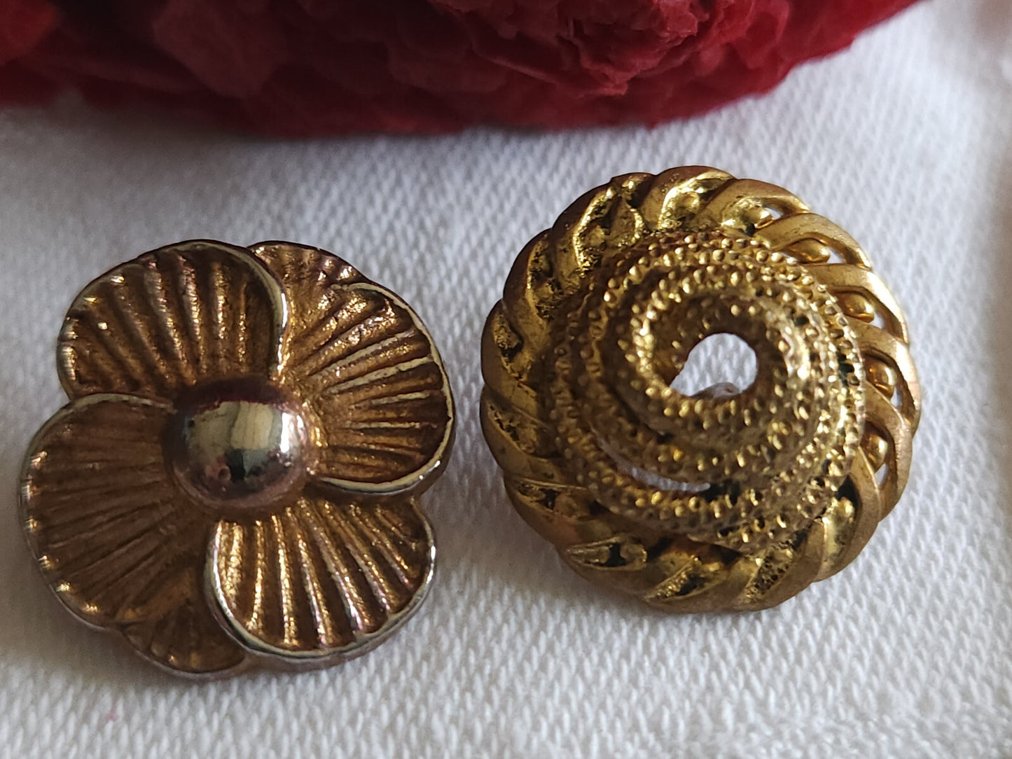 Duo boutons anciens en métal collection  2 cm G18E