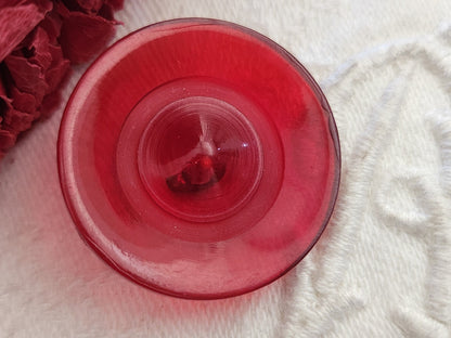 Gros bouton vintage rouge transparent pied laiton 2,7 ou 27 mm ref 232
